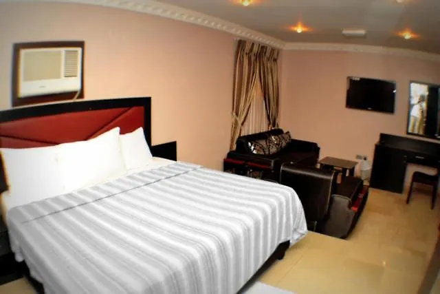 Maidaville Hotel And Suites Lagos
