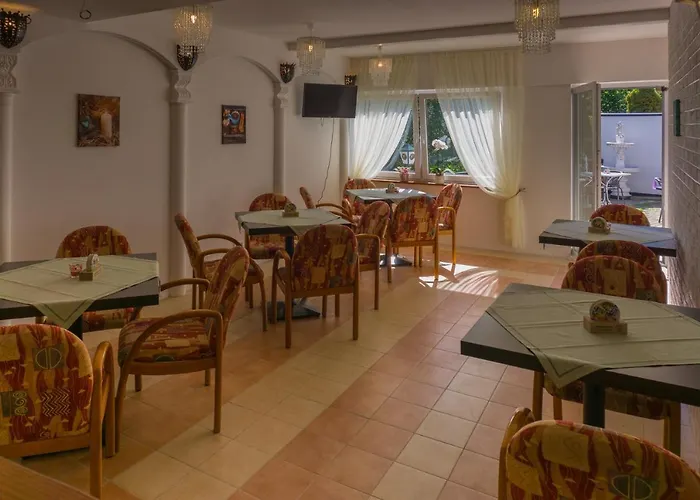 Kraehenbad Hotel