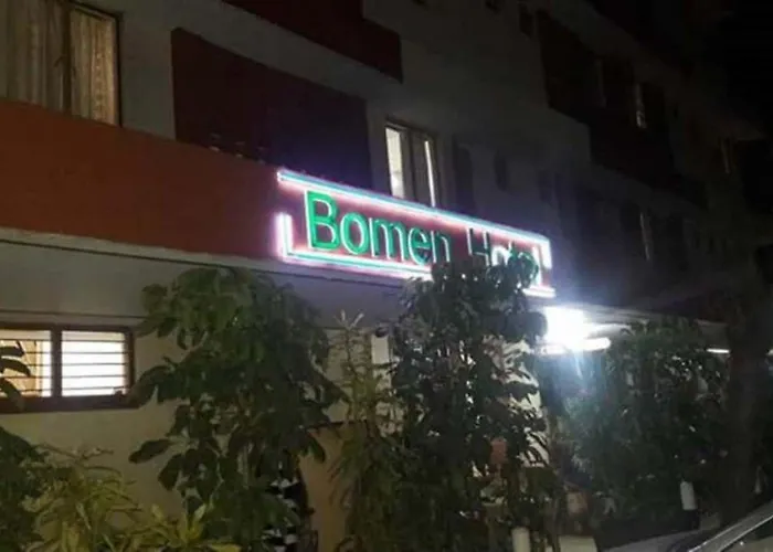 Bomen Hotel