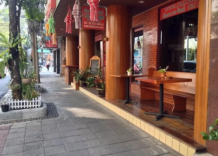 Lullaby Inn Silom Bangkok