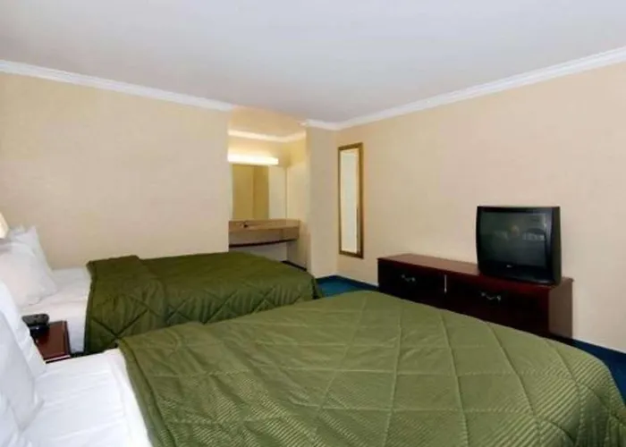 Quality Inn Near City Of Hope