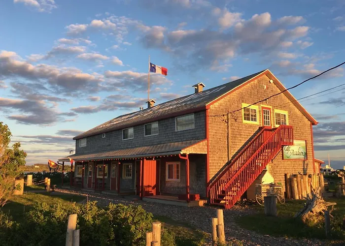 Auberge Cafe Acadien