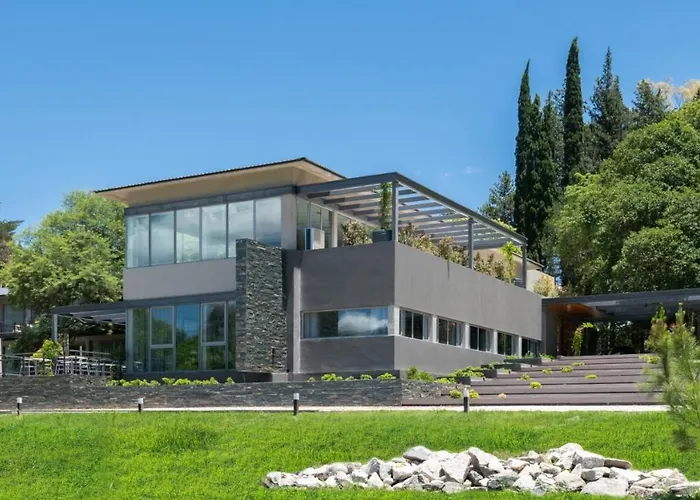 Calina Casa De Huespedes