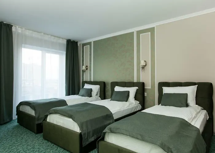 Mon Ami Hotel