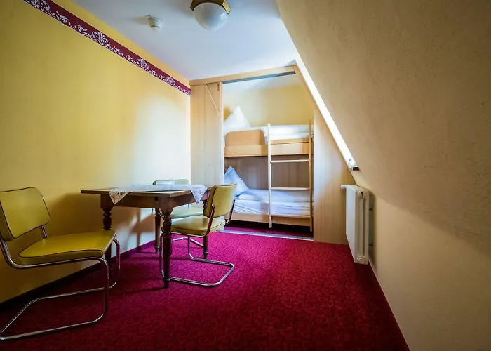 Hotel Loewen-Weinstube