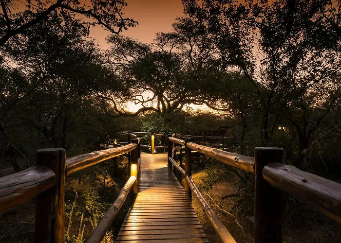 Vuyani River Lodge