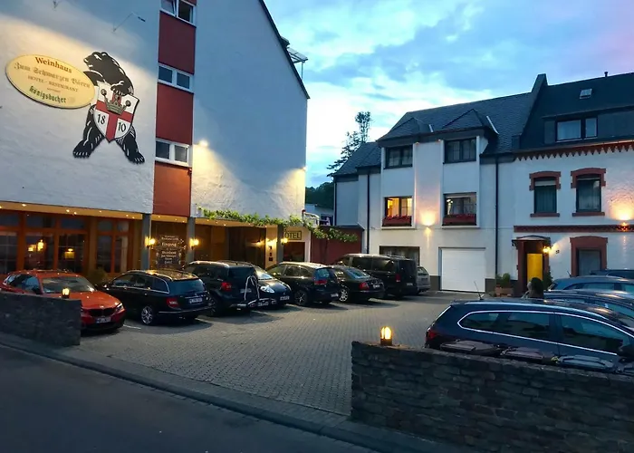 Hotel&Weinhaus Zum Schwarzen Bären