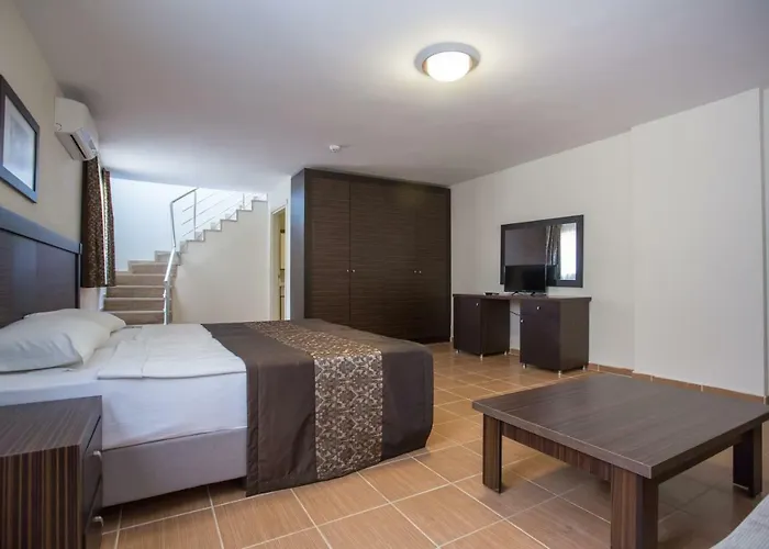 The One Club Hotel