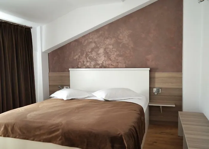 Hotel Rehoma