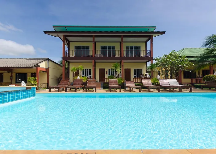 Sleep In Lanta Resort