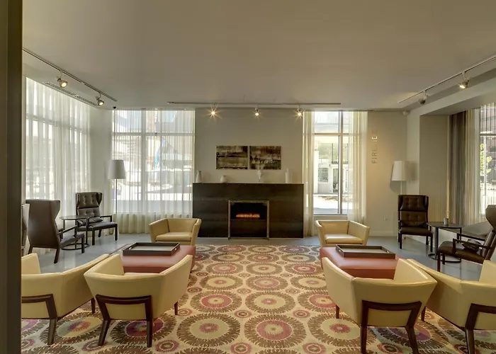 Global Luxury Suites At Kendall West