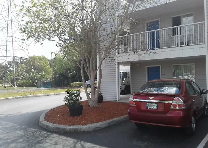 Intown Suites Extended Stay Clearwater Fl