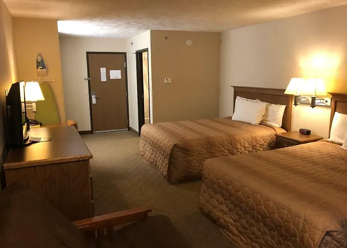 Shenandoah Inn & Suites