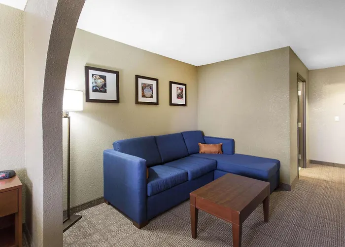 Comfort Inn & Suites Deming