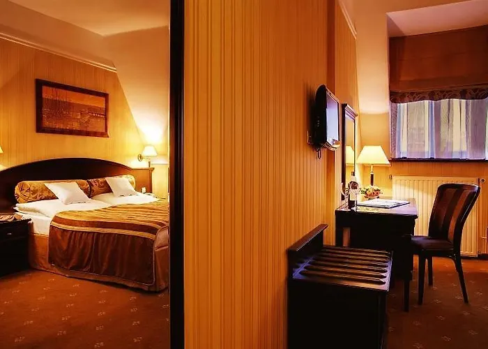 Hotel President