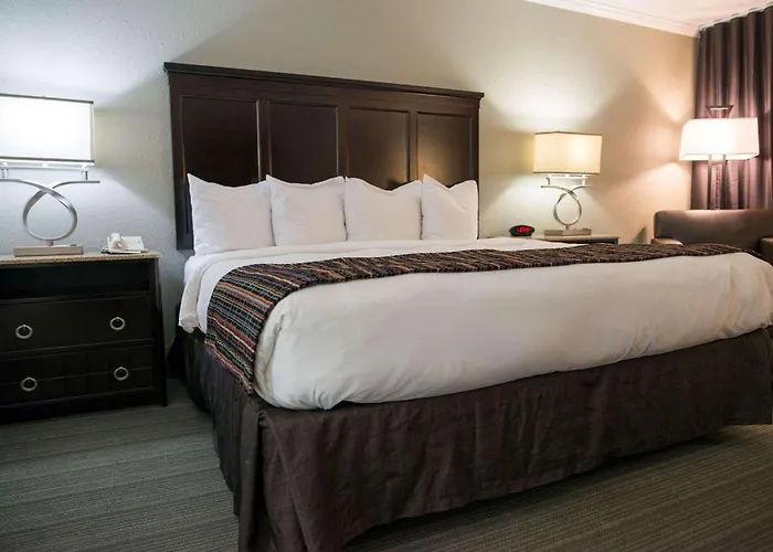 Country Inn & Suites By Radisson, Effingham, Il