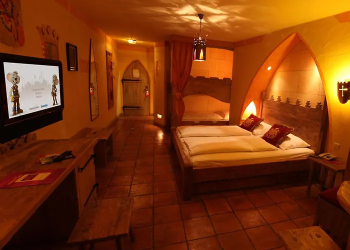 4-Sterne Burghotel Castillo Alcazar, Europa-Park Erlebnis-Resort