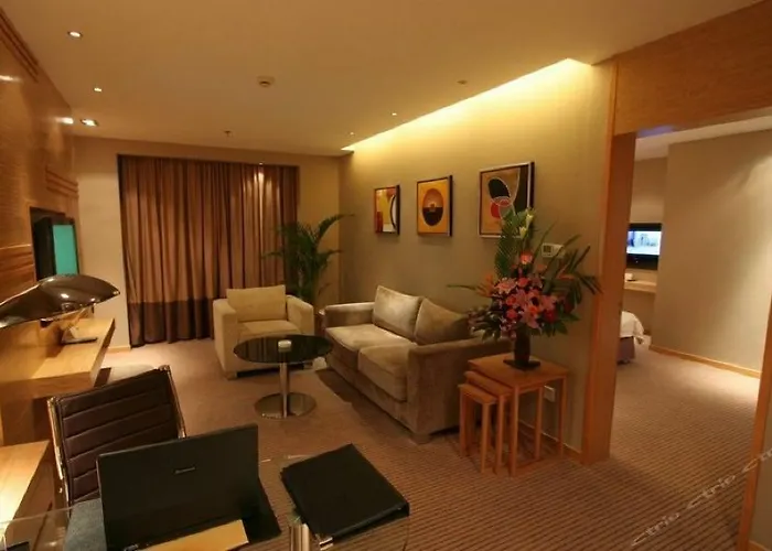 Sunny Resort Hotel