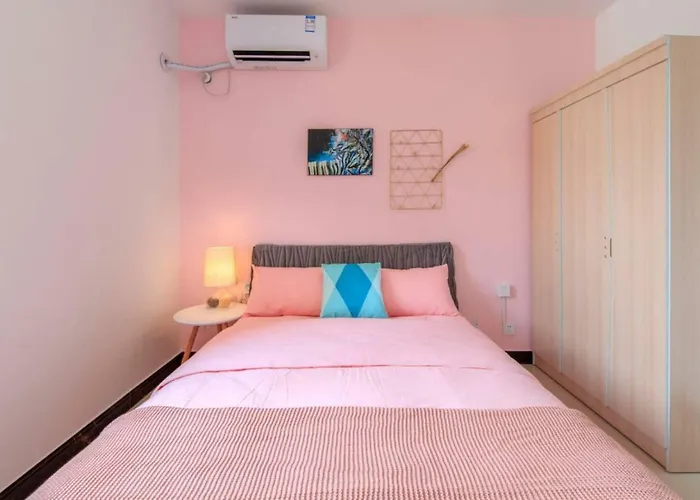Baoding Lianchi-Baoding East Station- Locals Apartment 00163450
