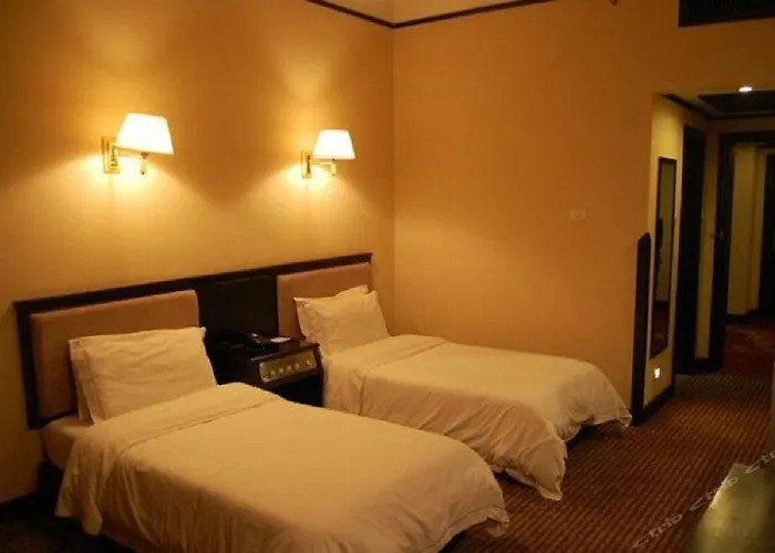 Yunmeng Hotel