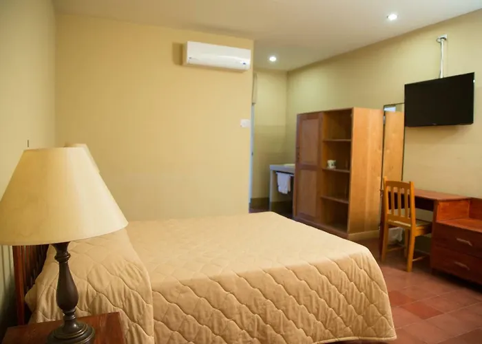 Hotel Frontera