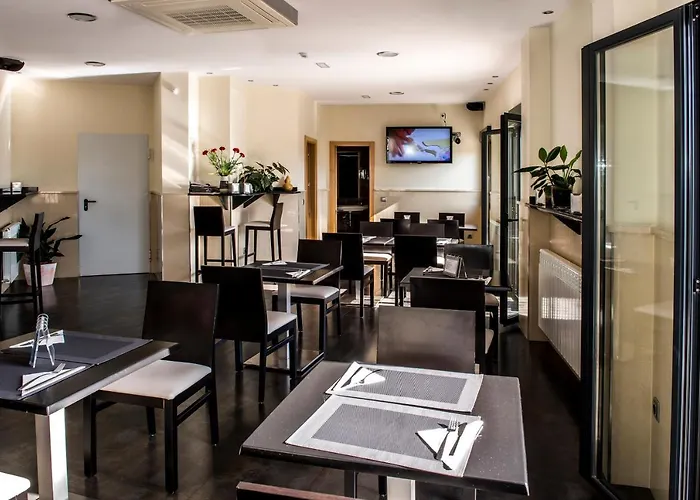 Hotel Puerta De La Santa