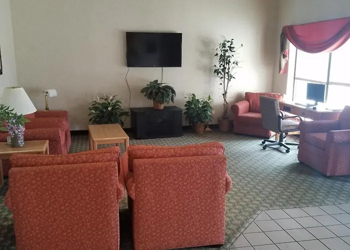 Syracuse Inn And Suites