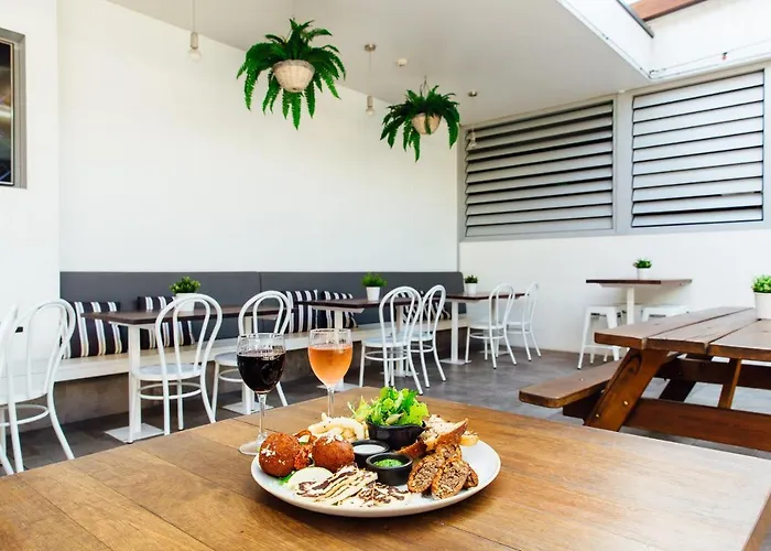 Coniston Hotel Wollongong