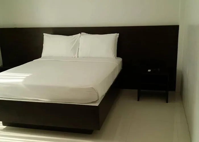 Top Star Hotel Tagum
