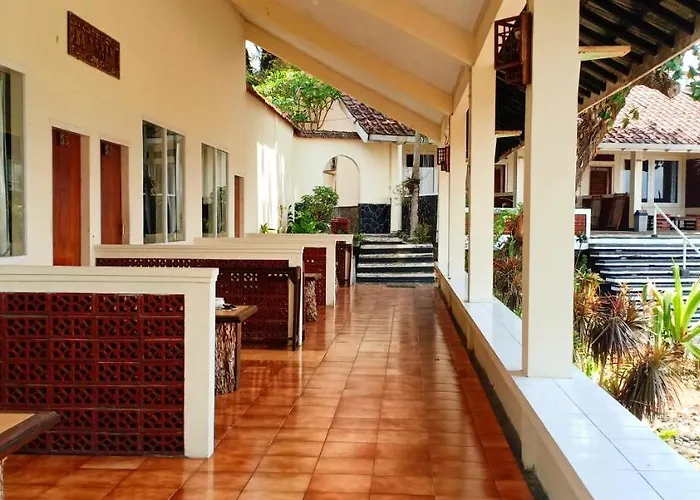 Bunga Ayu Seaside Resort