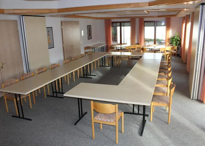 Hotel Am Waldeck Mit Restaurant
