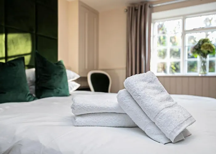 Pages Hotel And Guesthouse