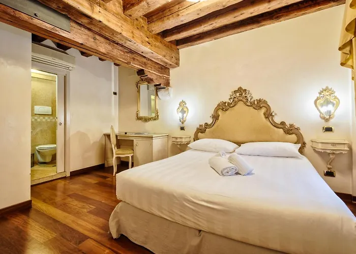 Hotel Vecellio Venice On The Lagoon