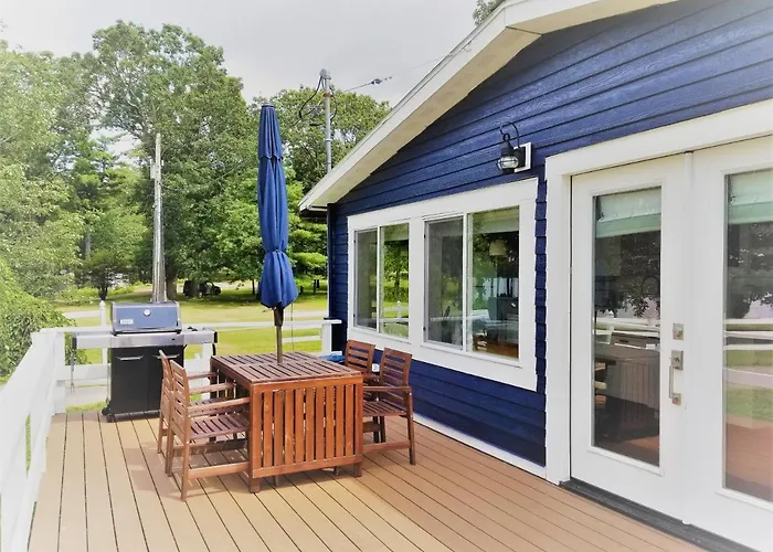 The Ledges Resort & Marina