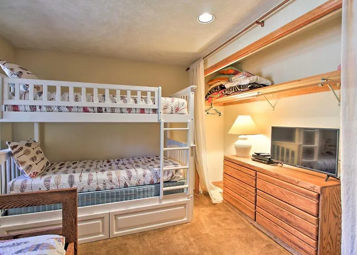Sunriver Home W/ Hot Tub & 8 Sharc Passes