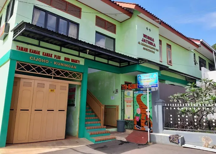 Oyo Life 2884 Wisma Jatnika Syariah