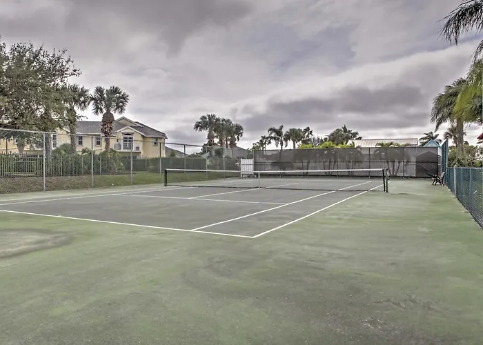 'Sand Dollar' Jenson Beach Home W/ Pool Access!