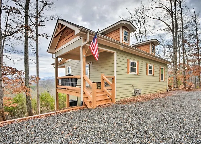 Hiawassee Home W/ Views < 1 Mi To Lake Chatuge