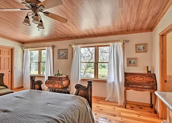 Rustic 4Br Farm Retreat Near Sebring Raceway