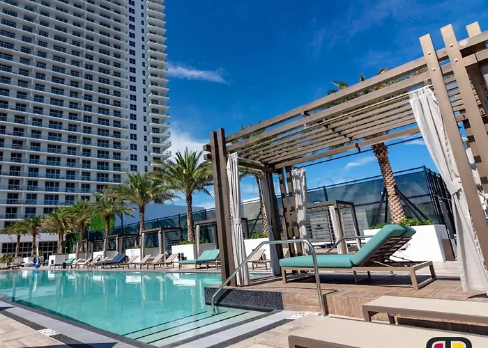 Hyde Beach House Apartments
