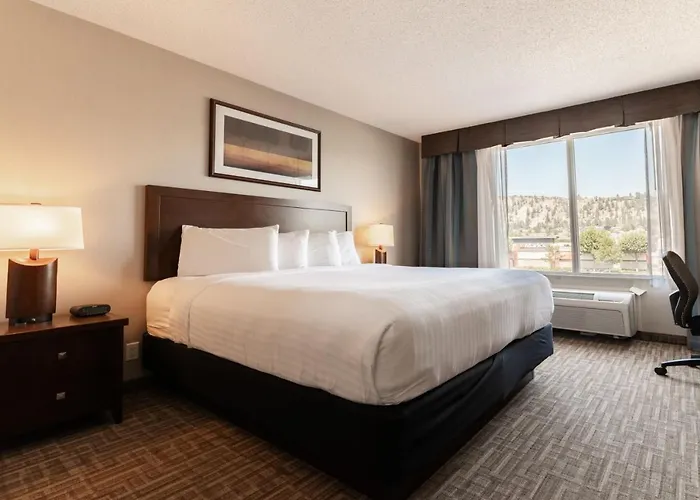 Hotel Kelowna & Conference Centre