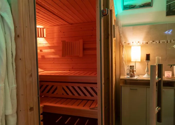 Hotel & Cafe Strandeck
