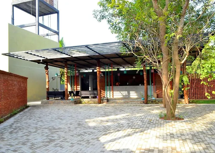 Kottawatta River Bank Resort