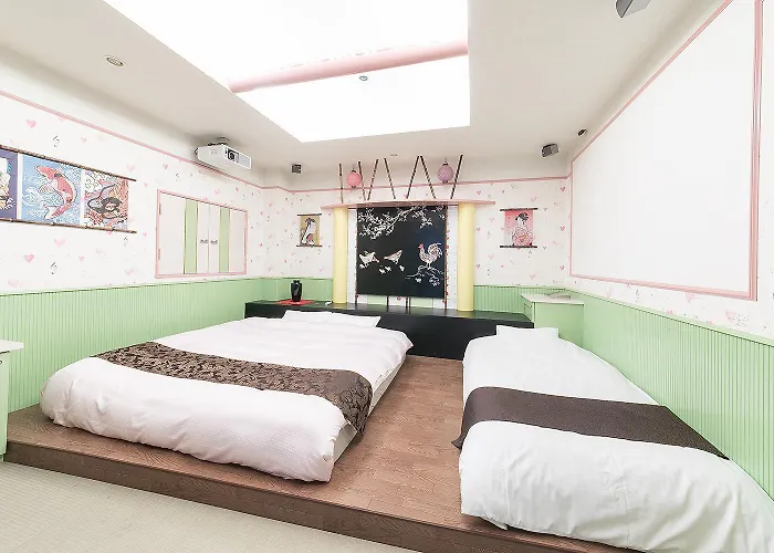 Hotel To
