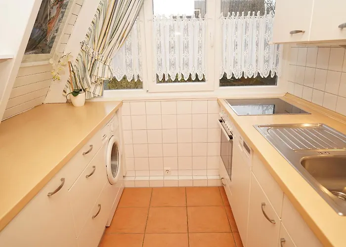 Zeltdachhaus mit TV im Schlafzimmer - strandnah und ruhig