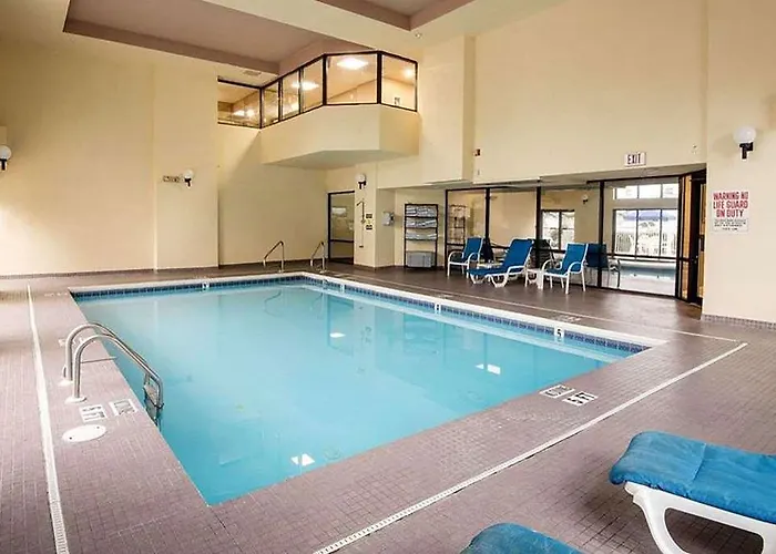 Days Inn & Suites By Wyndham Rehoboth Beach / Dewey