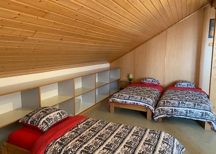Maison De Montagne De Bretaye Acces Par Le Train Arret Bouquetin