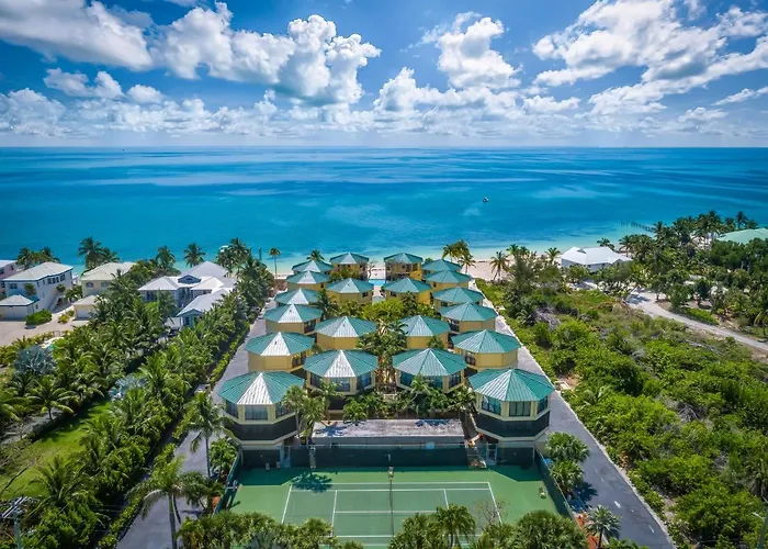Coco Plum Beach & Tennis Club & Marina