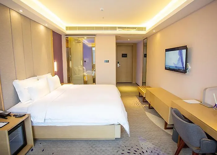 Lavande Hotel Mianyang Santai North Passenger Transport Center Binjiang Park