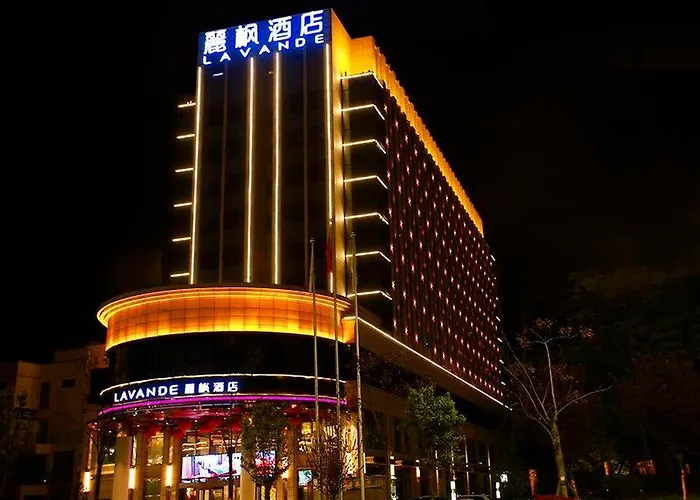 Lavande Hotel Mianyang Santai North Passenger Transport Center Binjiang Park